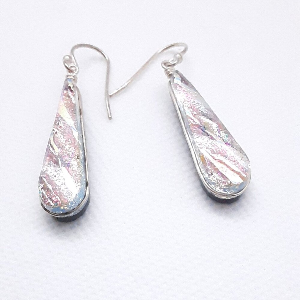 CLOSET SALE!!    New Multicolored Dichroic Glass Earrings - Picture 15 of 16